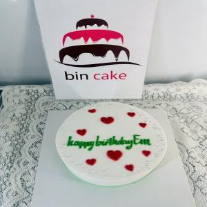 Bánh Kem Đơn Giản Hình Trái Tim Tặng Người Yêu - MC7