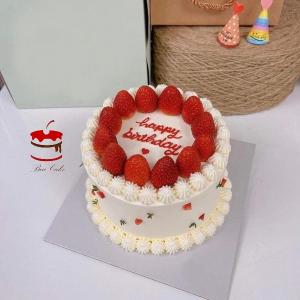 Bánh Kem Tặng Bạn Trang Trí Dâu Tây - MB3