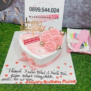 Bánh Kem Trái Tim Màu Hồng - NC06