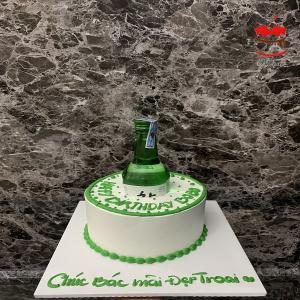 Bánh Kem Trang Trí Chai Rượu Soju - NA23