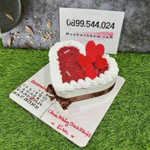 Bánh Gato Bột Đỏ Gắn Tim - NB79