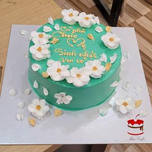 Bánh Kem Đơn Giản Màu Xanh Bắt Hoa Trắng - MC72