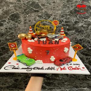 Bánh Kem Màu Đỏ Xe Ô Tô Cho Bé Trai - NA76