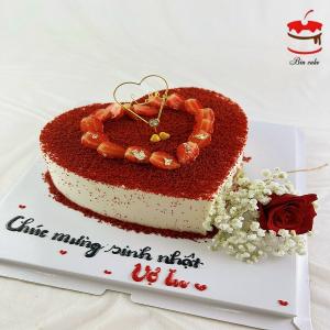 Bánh Kem Trái Tim Dâu Tây Kèm Hoa - NB60