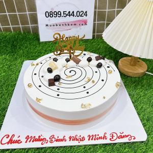 Bánh Kem Trang Trí Nho Đen - MK118