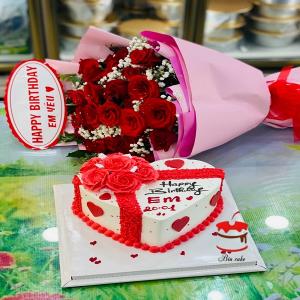 Bánh Sinh Nhật Và Hoa Tươi Tặng Bạn Gái - NA99